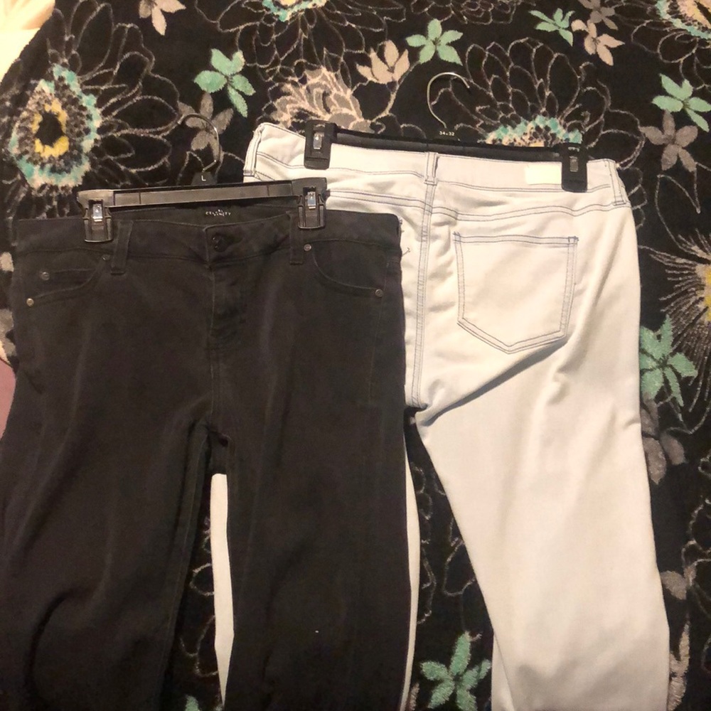 Celebrity Pink jeggings